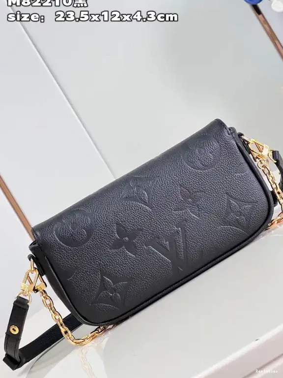 Cheap Wallet on Chain VUITTON LOUIS Ivy 0513
